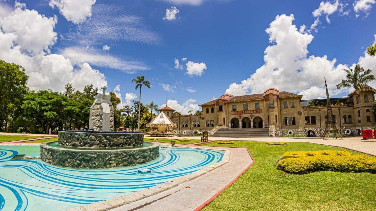 Hotel Catalina Orizaba  Eksteriør billede
